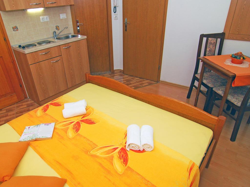 Studios Magnolia โตรกีร์ ห้อง รูปภาพ